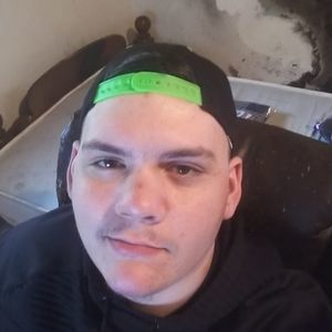 Meet your Posher, Tom